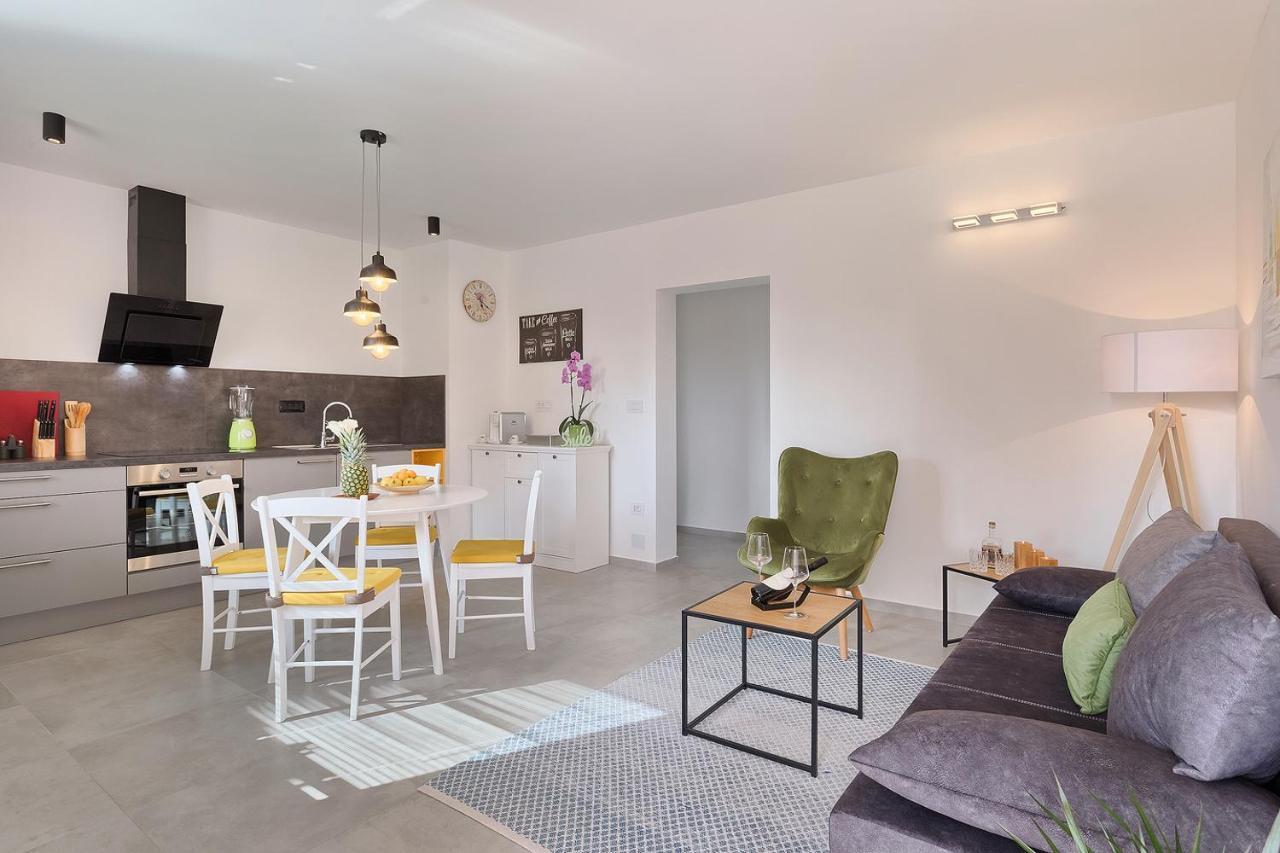 New Cozy Apartment Nico 2+1 Pula Exterior photo